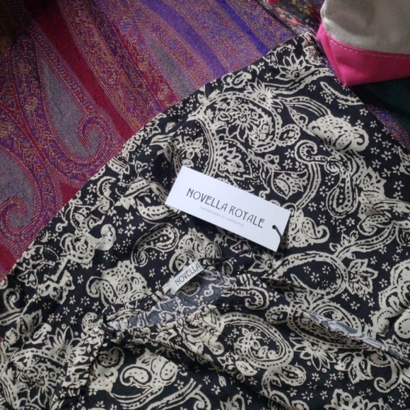 Novella Royale Lana Jumpsuit - Picture 7 of 7